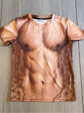 Men's Novelty Torso Print Tee in Bronze